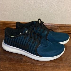 Nike Free run CMTR🔥